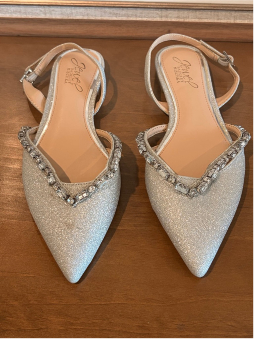 Jewel Badgley Mischka Silver Glitter Pointed Toe Flats Size 6 - Picture 4 of 8